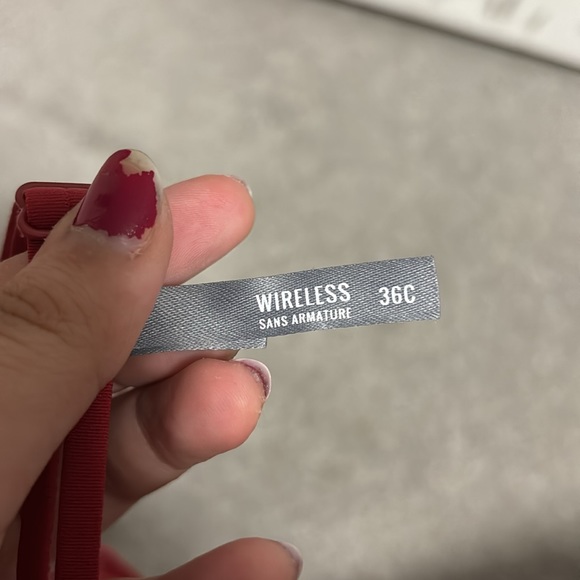 Aerie red wireless lace strap bra 🌹 - Picture 4 of 5